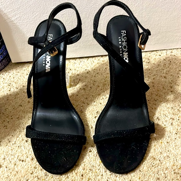 Fashion Nova Clear Twisty Heel - Picture 3 of 3